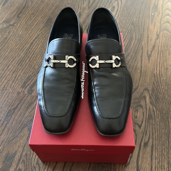 Mens Ferragamo shoes 13 - Picture 3 of 6